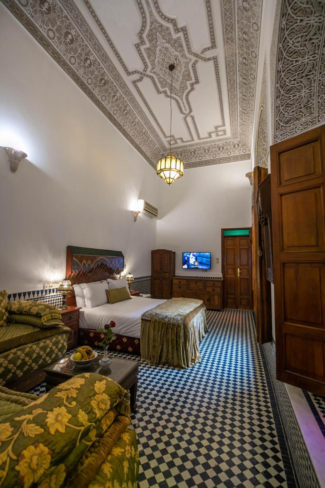 Riad La Perle De La Medina Fez Bagian luar foto