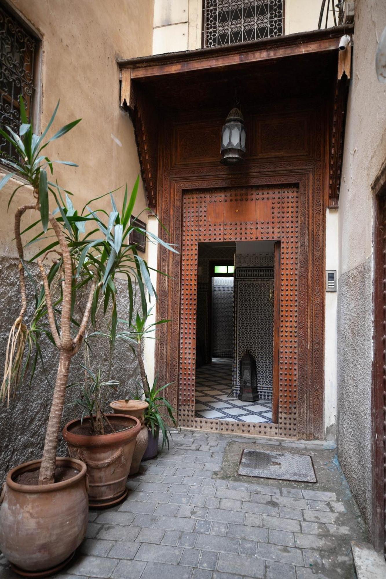 Riad La Perle De La Medina Fez Bagian luar foto