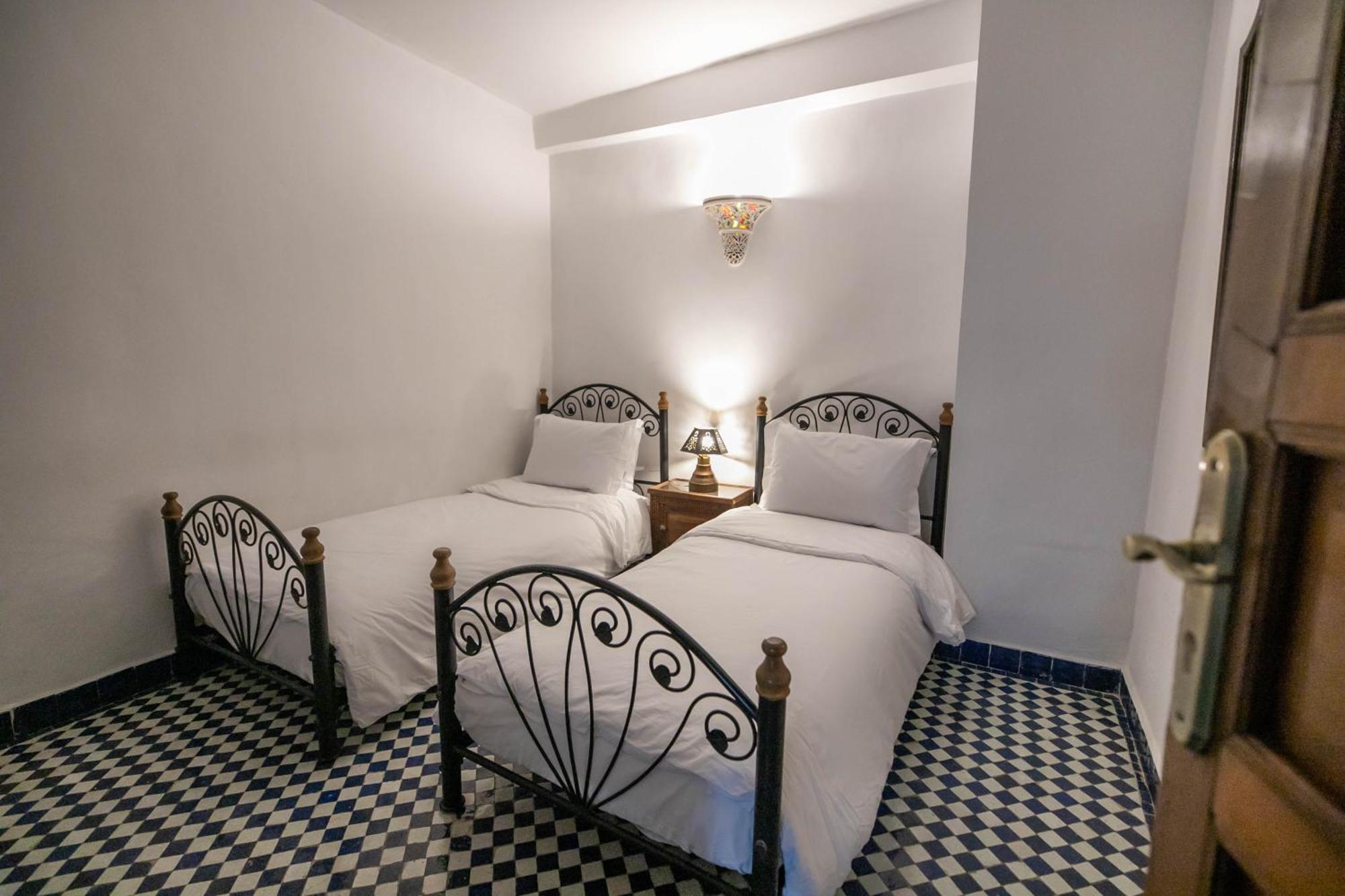 Riad La Perle De La Medina Fez Ruang foto