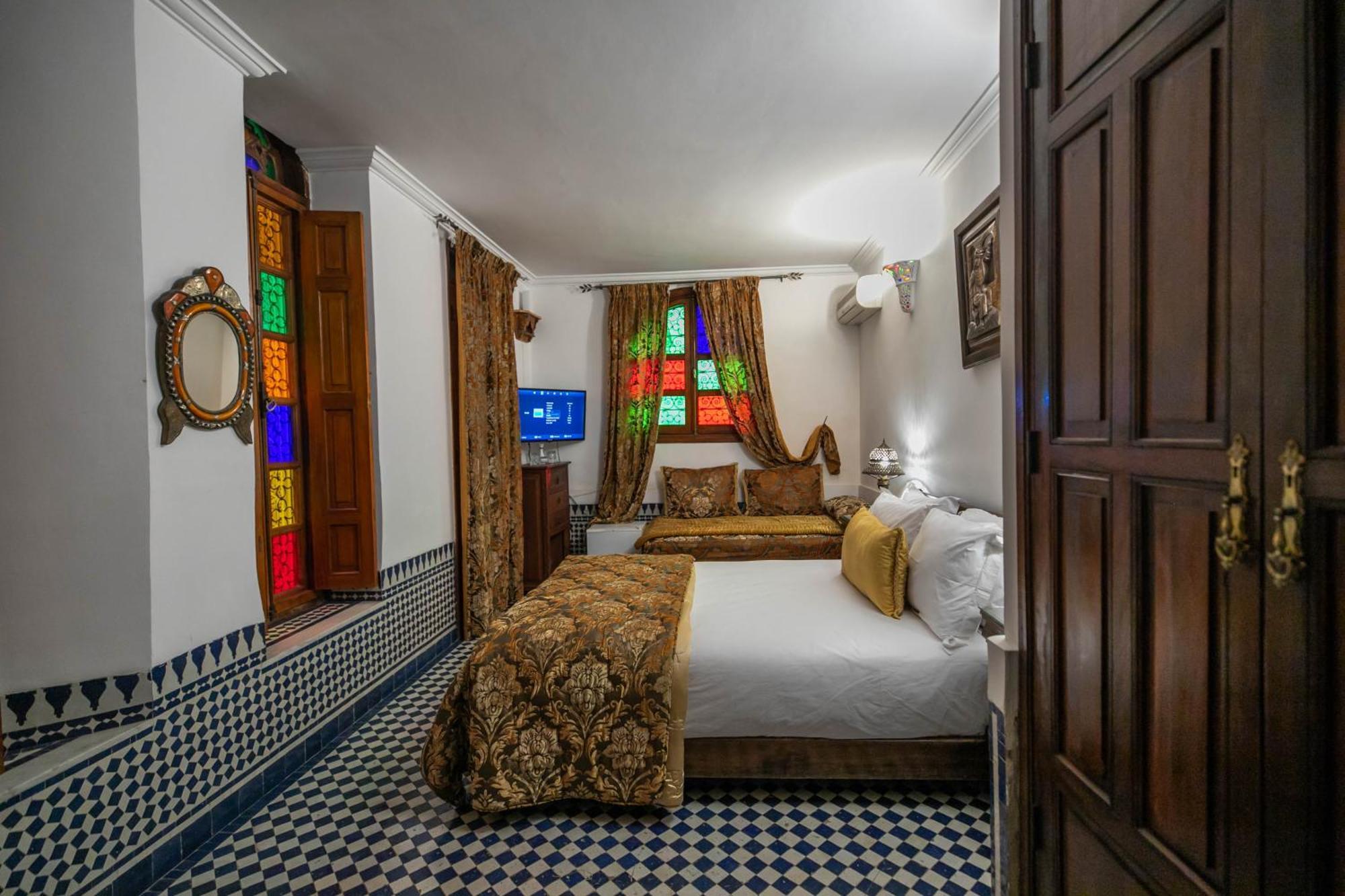 Riad La Perle De La Medina Fez Ruang foto